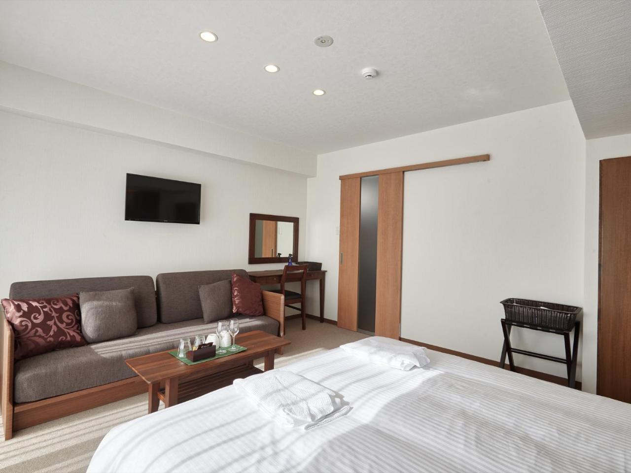 Creass Hotel Tsubogawa Marche Νάχα Εξωτερικό φωτογραφία